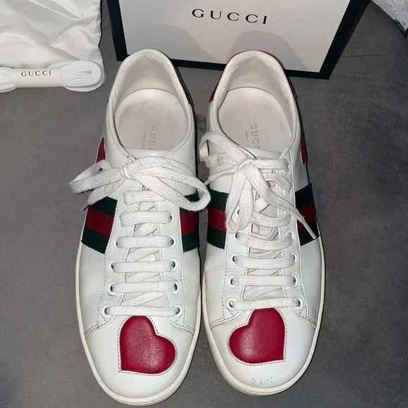 Gucci Ace Heart leather sneakers - Picture 4 of 10